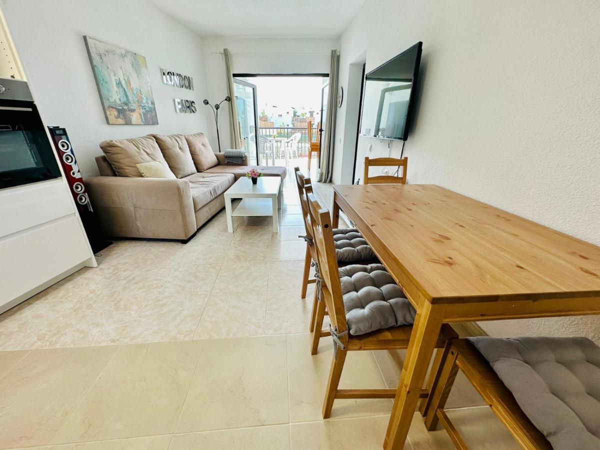 Ocean Front Cozy 2 Bedroom, 3 Beds Spacious- Netflix, Pool, Beach Lift & Fast Wifi Πλάγια ντελ Ινγκλές Εξωτερικό φωτογραφία